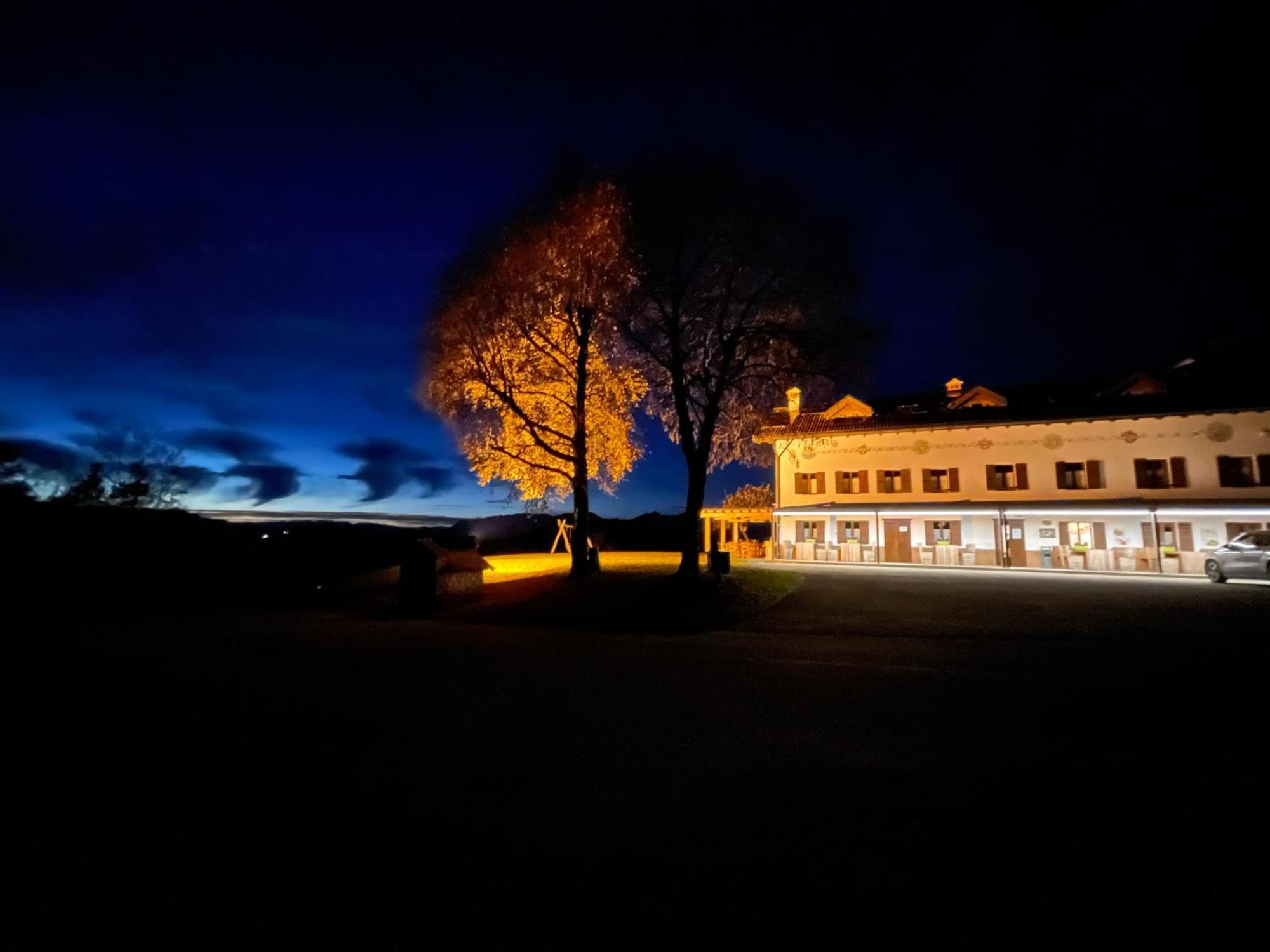 Rifugio Pranolz Hotel Trichiana Bagian luar foto